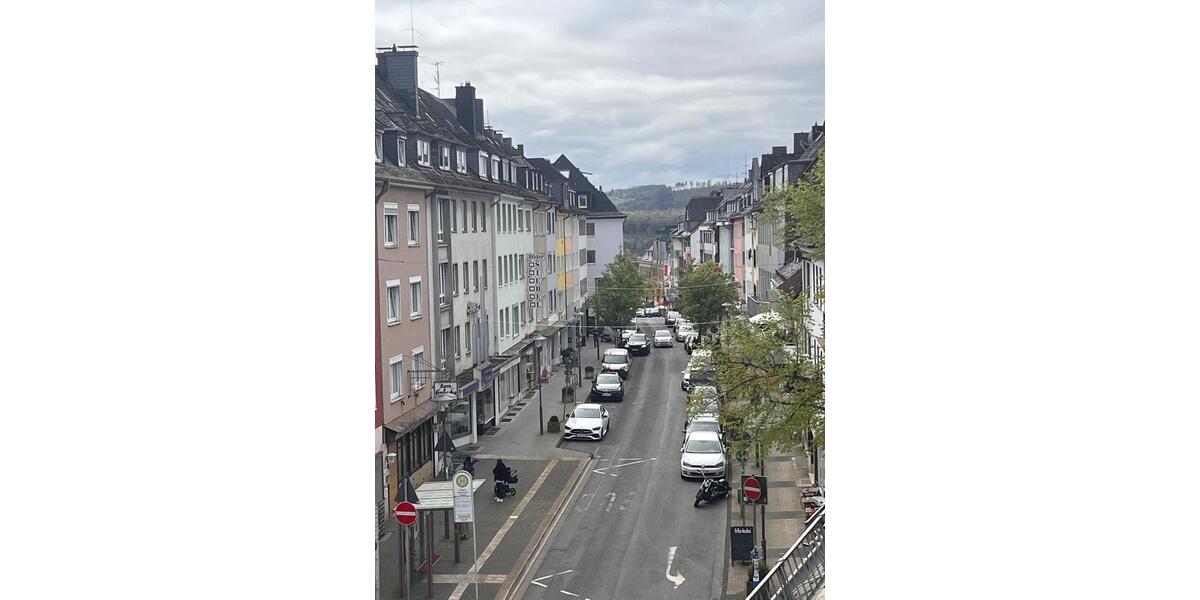 Etagenwohnung Siegen - 3 Zimmer, 79 m&sup2;, 760&euro; | Angebot:25650056