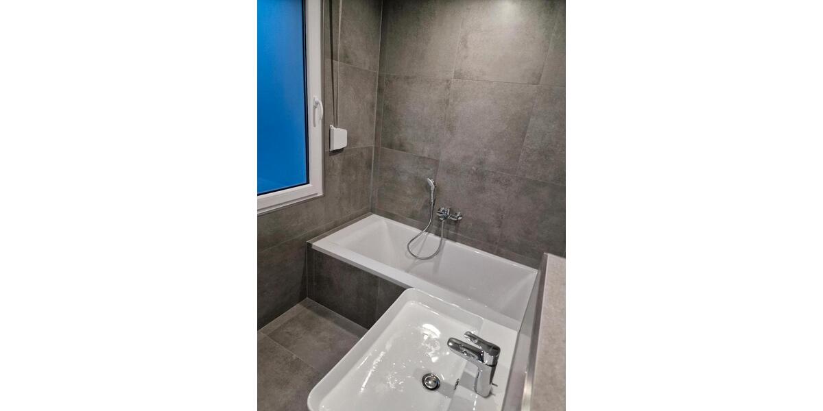 Doppelhaushälfte Reichshof - 4 Zimmer, 125 m&sup2;, 1.500&euro; | Angebot:25384123