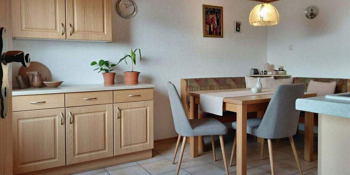 Doppelhaushälfte Daaden - 4 Zimmer, 95 m&sup2;, 129.000&euro; | Angebot:25739557