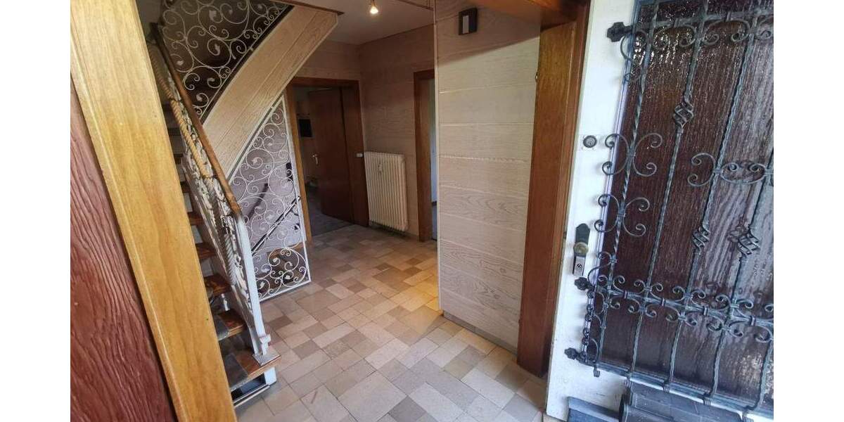 Mehrfamilienhaus, Wohnhaus Derschen - 9 Zimmer, 330.000&euro; | Angebot:25689028