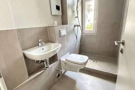 Wohnung Siegen - 3 Zimmer, 69 m&sup2;, 820&euro; | Angebot:27117119