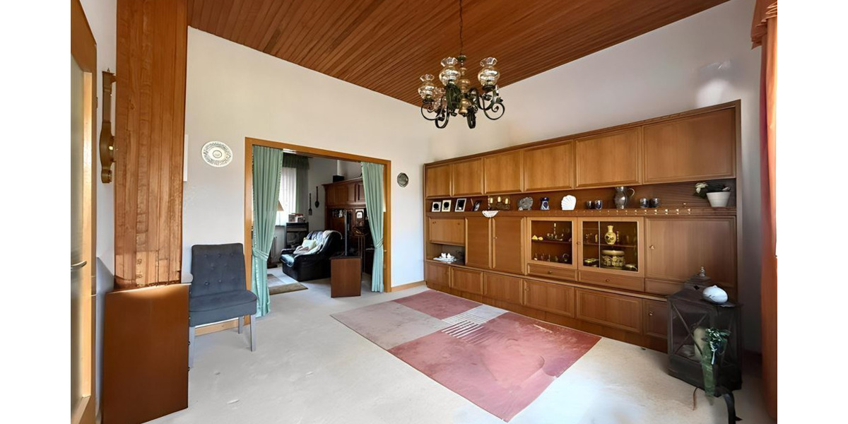 Doppelhaushälfte Steinebach - 6 Zimmer, 120 m&sup2;, 129.500&euro; | Angebot:25740456