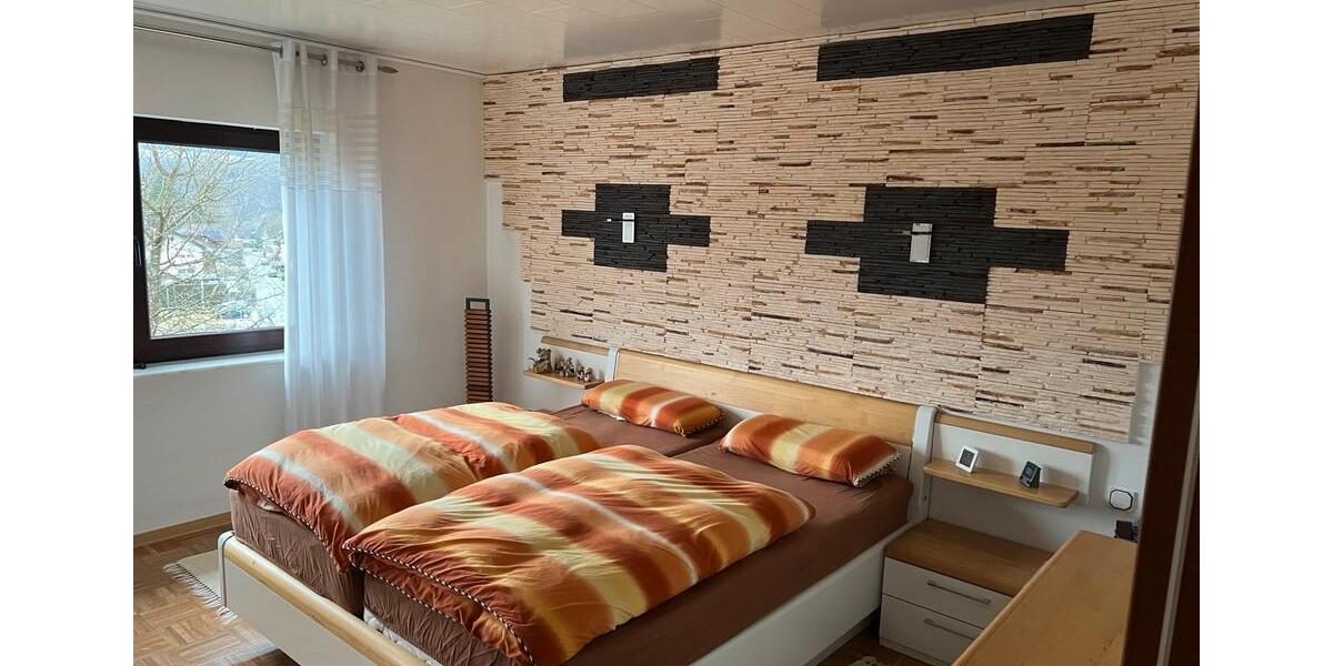 Einfamilienhaus Etzbach - 4 Zimmer, 210 m&sup2;, 420.000&euro; | Angebot:24890367