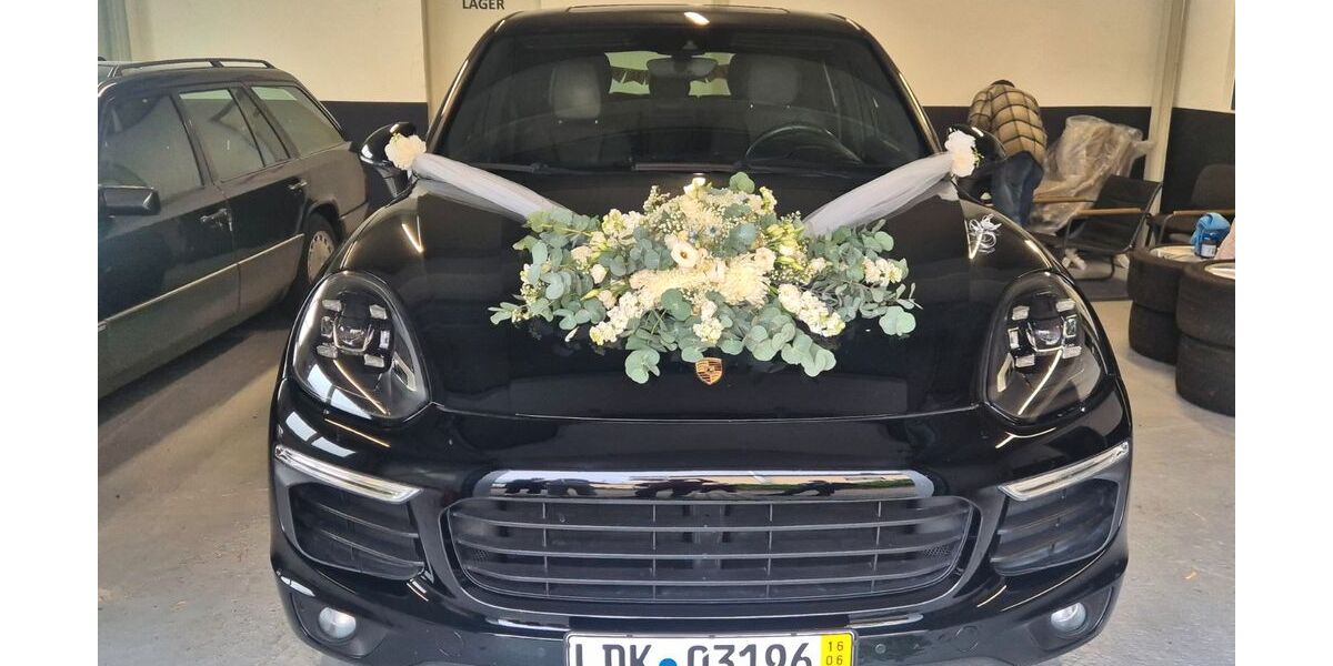 Porsche Cayenne 181.500 km 25.499 &euro; Dillenburg 35683