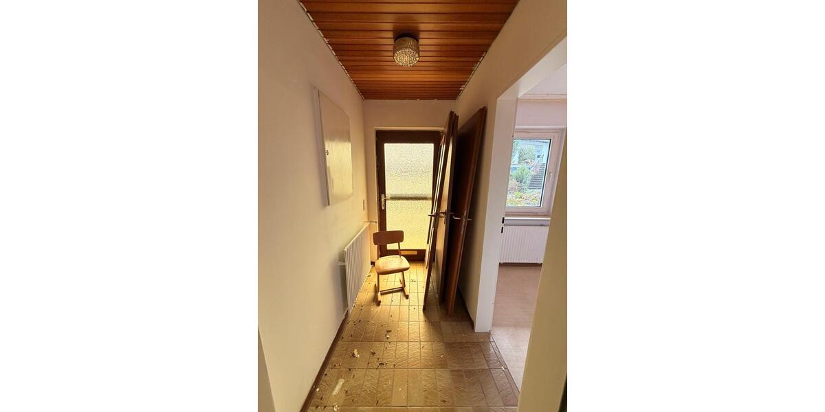 Erdgeschoßwohnung Siegen Eiserfeld - 3 Zimmer, 74 m&sup2;, 700&euro; | Angebot:25642600