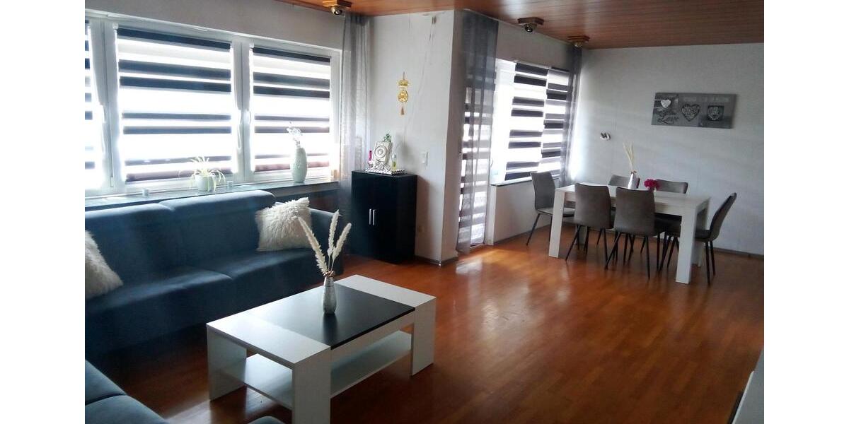 Erdgeschoßwohnung Lennestadt - 4 Zimmer, 90 m&sup2;, 1.050&euro; | Angebot:25545170