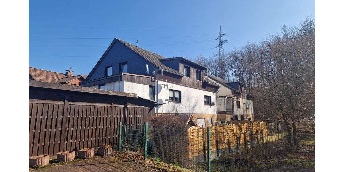 Etagenwohnung Kreuztal Ferndorf - 4 Zimmer, 102 m&sup2;, 290.000&euro; | Angebot:25685062