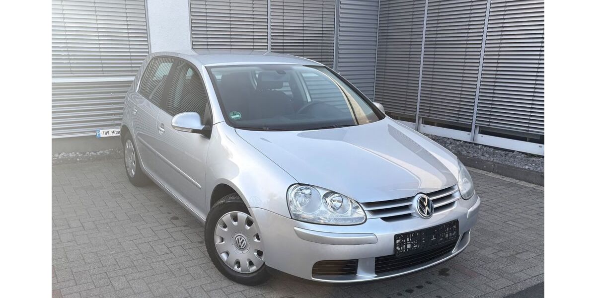 VW Golf 110.380 km 5.790 &euro; Dillenburg 35683