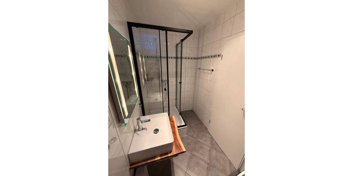 Etagenwohnung Siegen - 1 Zimmer, 46 m&sup2;, 850&euro; | Angebot:25898946