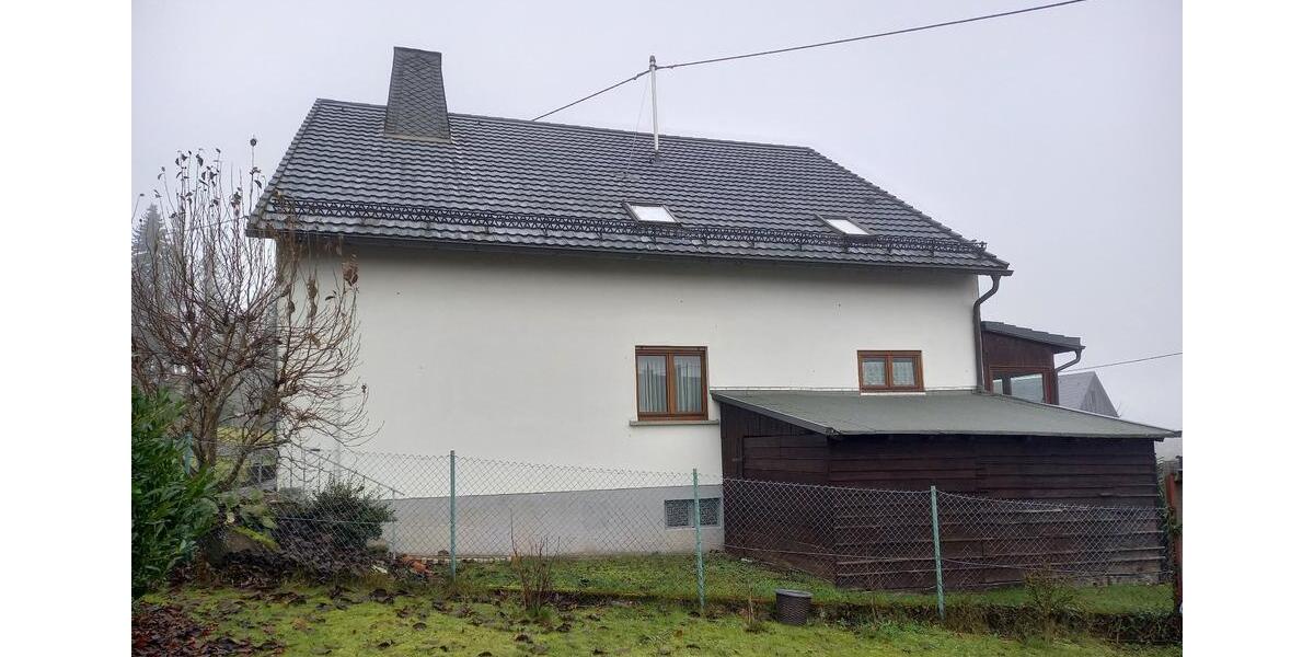 Einfamilienhaus Hellenhahn-Schellenberg Schellenberg - 7 Zimmer, 166 m&sup2;, 239.000&euro; | Angebot:24849900