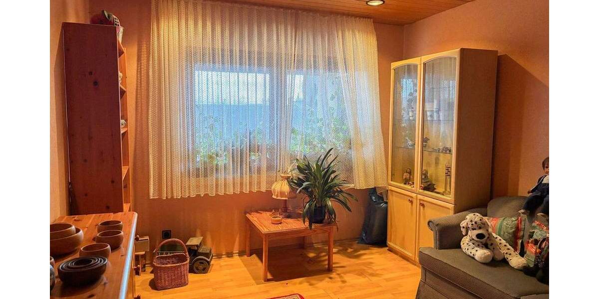 Bungalow Molzhain - 4 Zimmer, 121 m&sup2;, 249.000&euro; | Angebot:25738127