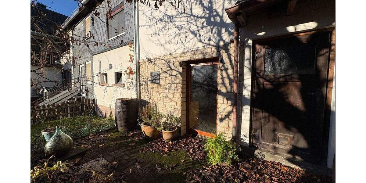 Reihenendhaus Eschenburg Eibelshausen - 4 Zimmer, 90 m&sup2;, 149.000&euro; | Angebot:25667517