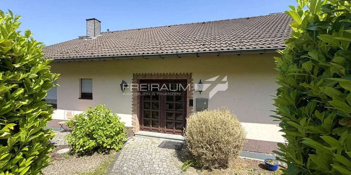 Einfamilienhaus Burbach - 5 Zimmer, 168 m&sup2;, 349.000&euro; | Angebot:26841473