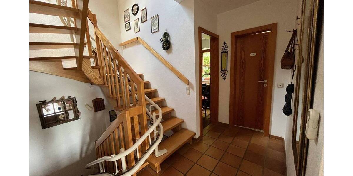 Einfamilienhaus Dillenburg - 4 Zimmer, 135 m&sup2;, 279.000&euro; | Angebot:25730409