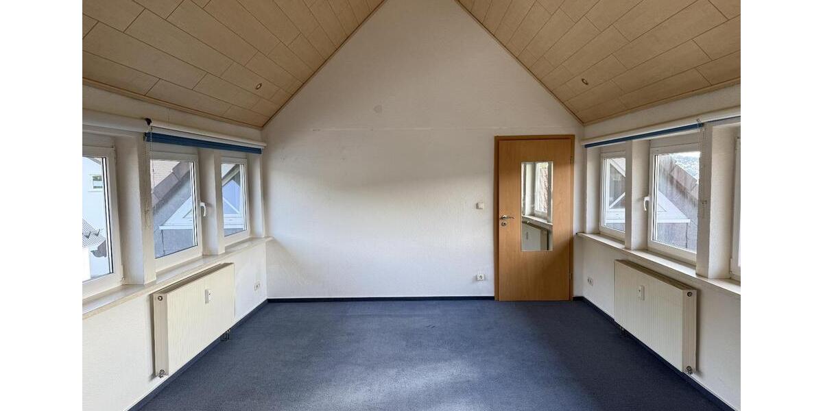 Maisonettenwohnung Wilnsdorf - 7 Zimmer, 165 m&sup2;, 195.000&euro; | Angebot:26994743