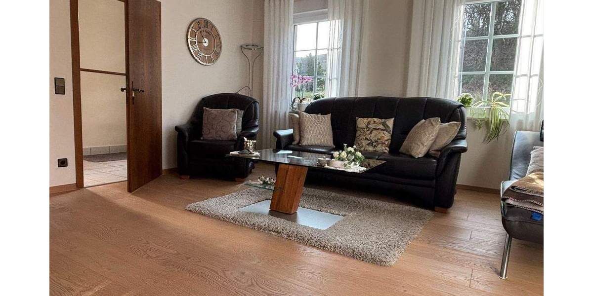 Bauernhaus, Landhaus Olpe Rhonard - 1 Zimmer, 390 m&sup2;, 1.280.000&euro; | Angebot:25666276