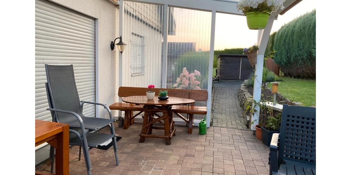 Doppelhaushälfte Netphen - 7 Zimmer, 120 m&sup2;, 310.000&euro; | Angebot:24708882