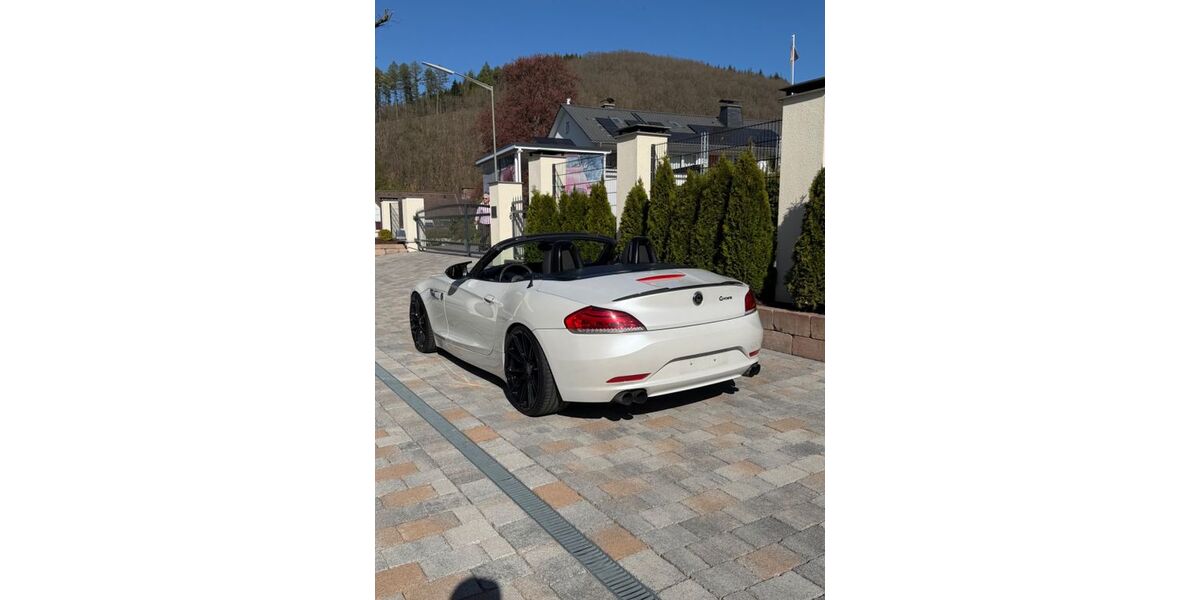 BMW Z4 138.000 km 22.900 &euro; Lennestadt 57368
