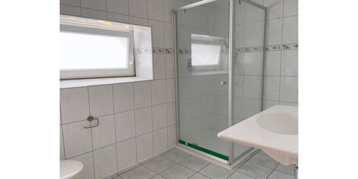 Etagenwohnung Höhn Oellingen - 6 Zimmer, 100 m&sup2;, 650&euro; | Angebot:26092657