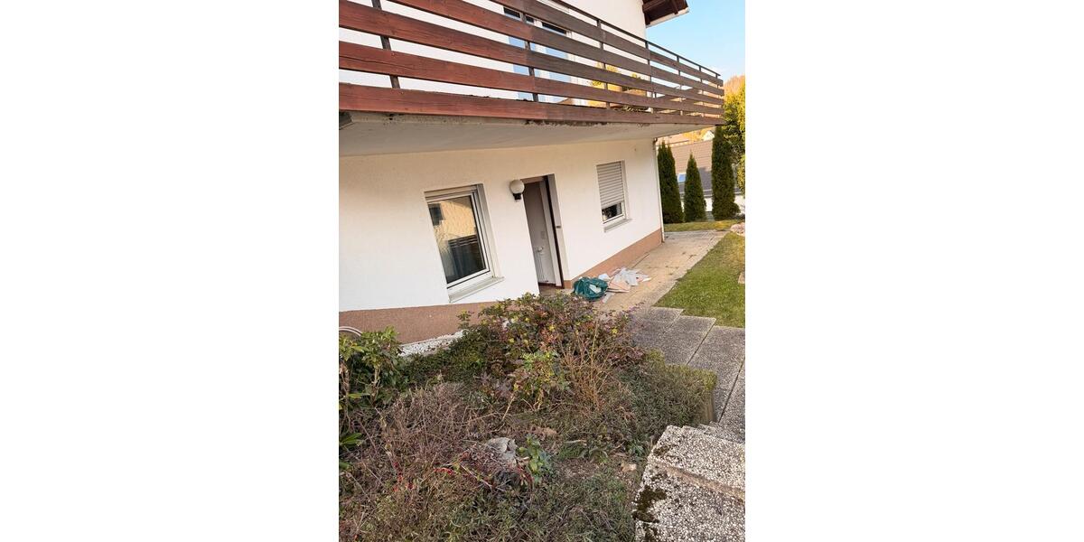 Erdgeschoßwohnung Siegen Eiserfeld - 3 Zimmer, 74 m&sup2;, 700&euro; | Angebot:25642600