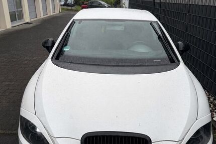 Seat Leon 160.000 km 3.800 &euro; Siegen 57074