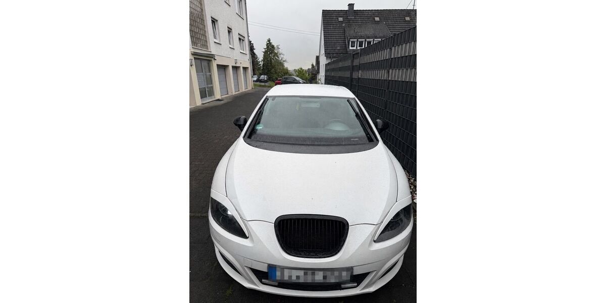 Seat Leon 160.000 km 3.800 &euro; Siegen 57074