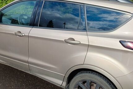 Ford Kuga 94.000 km 12.900 &euro; Brachbach 57555