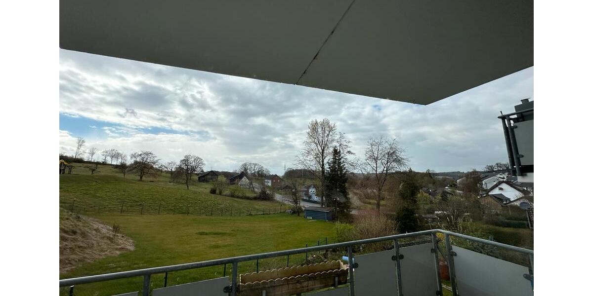 Erdgeschoßwohnung Waldbröl - 3 Zimmer, 80 m&sup2;, 870&euro; | Angebot:25654716