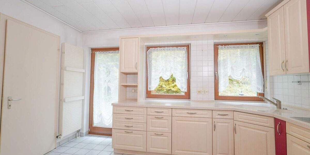 Einfamilienhaus Freudenberg Niederndorf - 6 Zimmer, 168 m&sup2;, 354.000&euro; | Angebot:25800103