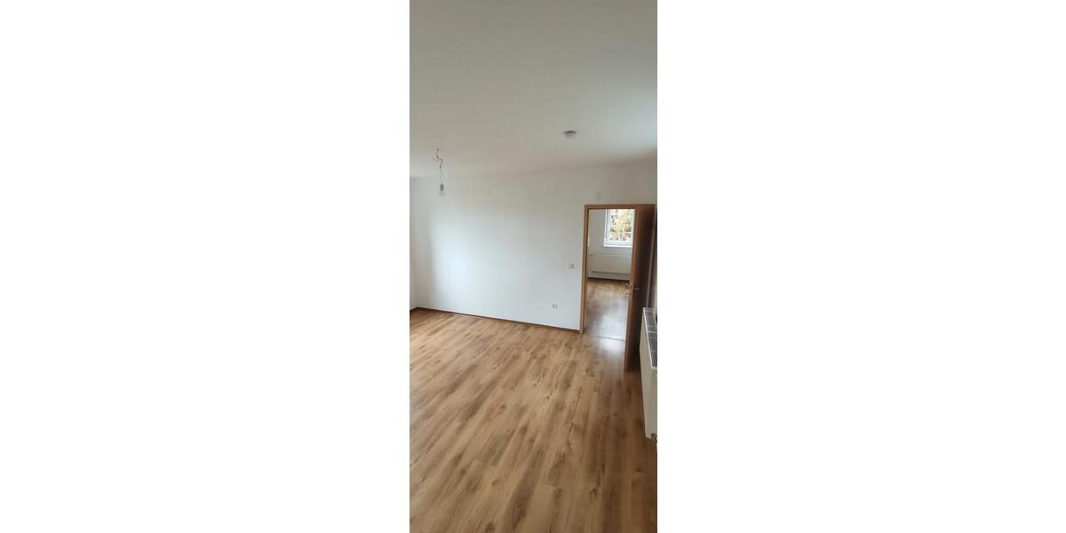 Erdgeschoßwohnung Siegen Kaan-Marienborn - 2.5 Zimmer, 49 m&sup2;, 400&euro; | Angebot:26488146