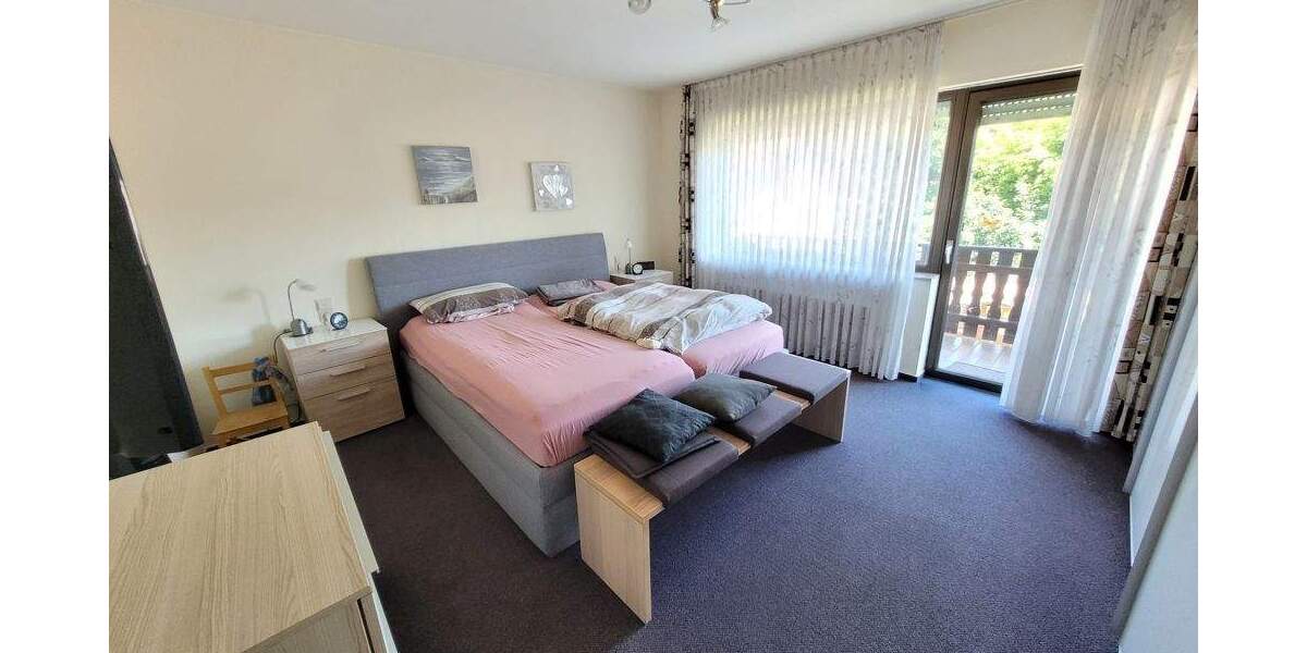 Mehrfamilienhaus, Wohnhaus Bad Marienberg - 6 Zimmer, 153 m&sup2;, 240.000&euro; | Angebot:25685046