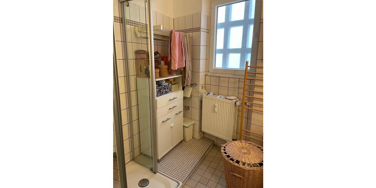 Erdgeschoßwohnung Siegen - 3 Zimmer, 119 m&sup2;, 990&euro; | Angebot:25904651