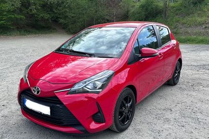 Toyota Yaris 77.550 km 9.500 &euro; Siegen 57080