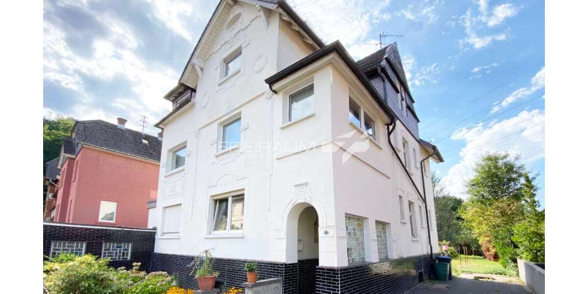 Einfamilienhaus Siegen / Dillnhütten Dillnhütten - 11 Zimmer, 272 m&sup2;, 285.000&euro; | Angebot:27327123