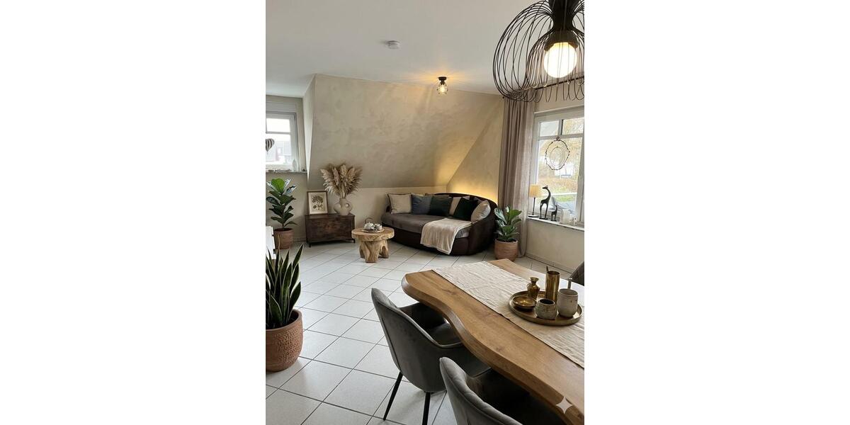 Etagenwohnung Lennestadt - 3 Zimmer, 72 m&sup2;, 900&euro; | Angebot:25612724