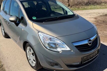 Opel Meriva 109.000 km 6.990 &euro; Kirchhundem 57399