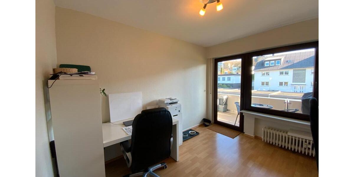 Etagenwohnung Hachenburg - 4 Zimmer, 100 m&sup2;, 825&euro; | Angebot:24862382