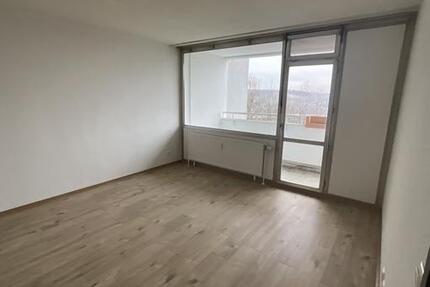 Wohnung Kreuztal - 3 Zimmer, 80 m&sup2;, 456&euro; | Angebot:23766714