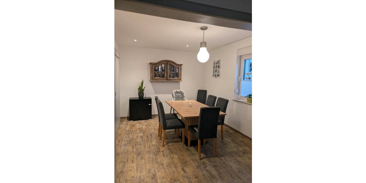 Bauernhaus, Landhaus Hachenburg - 7 Zimmer, 180 m&sup2;, 249.000&euro; | Angebot:24148949