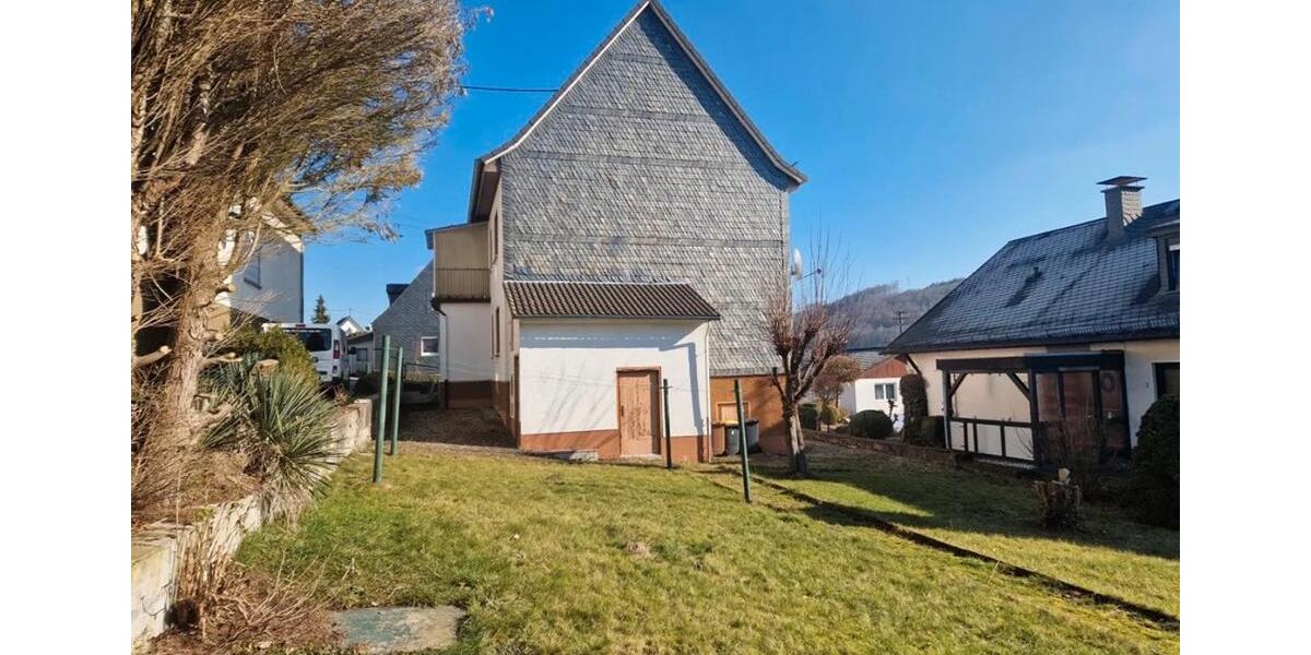 Erdgeschoßwohnung Siegen Dillnhütten - 3 Zimmer, 70 m&sup2;, 850&euro; | Angebot:25640120