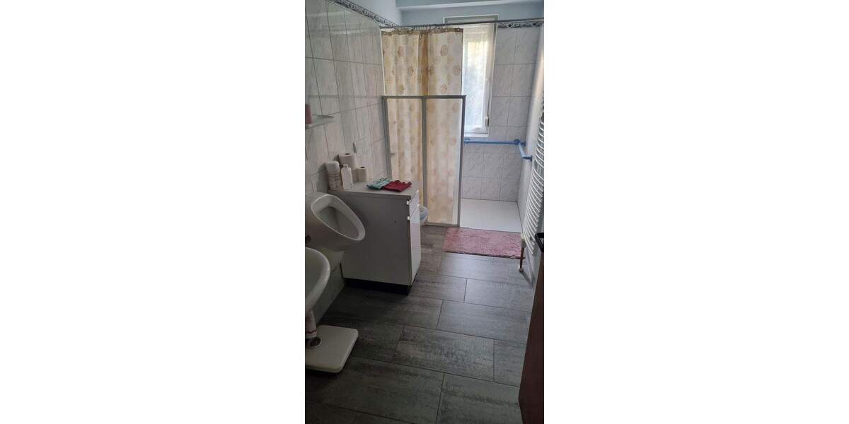 Einfamilienhaus Hilchenbach - Allenbach Allenbach - 7 Zimmer, 150 m&sup2;, 230.000&euro; | Angebot:25877540