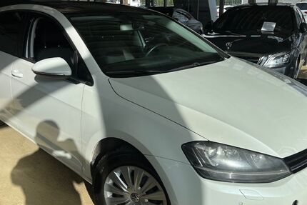 VW Golf 243.748 km 8.690 &euro; Kreuztal 57223