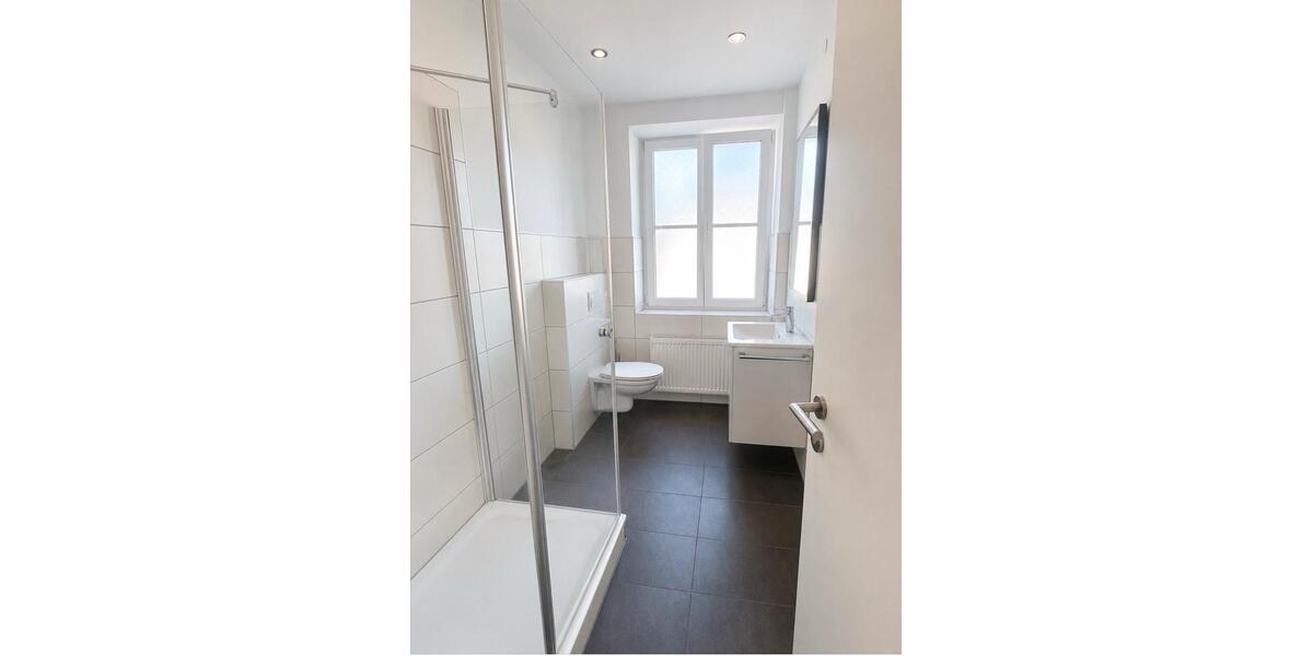 Erdgeschoßwohnung Siegen Kaan-Marienborn - 4 Zimmer, 123 m&sup2;, 450.000&euro; | Angebot:27298977