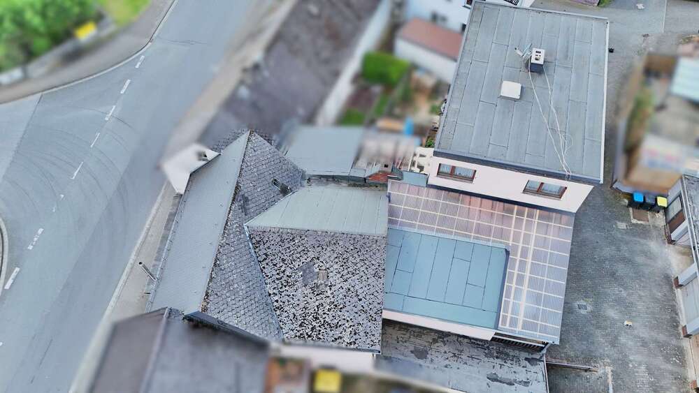 Wohn - und Gewerbeobjekt mit 5 Einheiten in Herborn OT - Mehrfamilienhaus, Wohnhaus Herborn | Angebot:27091203