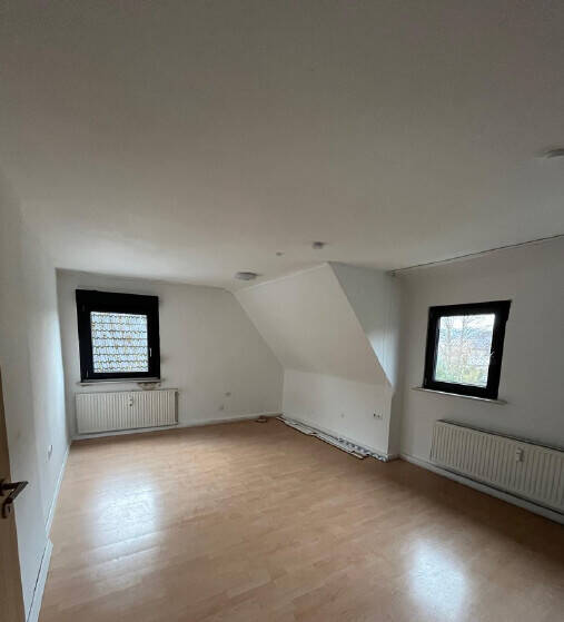 Einfamilienhaus Kirchhundem / Würdinghausen Würdinghausen - 1 Zimmer, 255 m&sup2;, 419.500&euro; | Angebot:25741132