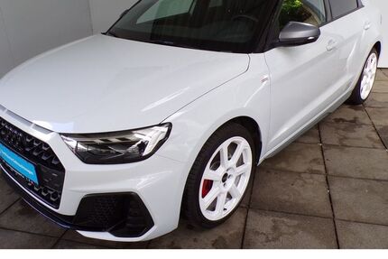 Audi A1 9.475 km 33.970 &euro; Lennestadt 57368