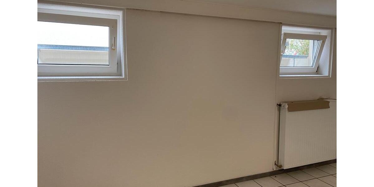 Etagenwohnung Pracht - 1 Zimmer, 22 m&sup2;, 400&euro; | Angebot:24840785