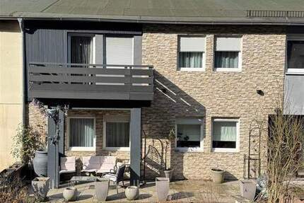 Haus Olpe Stachelau - 6 Zimmer, 186 m&sup2;, 375.000&euro; | Angebot:25682668