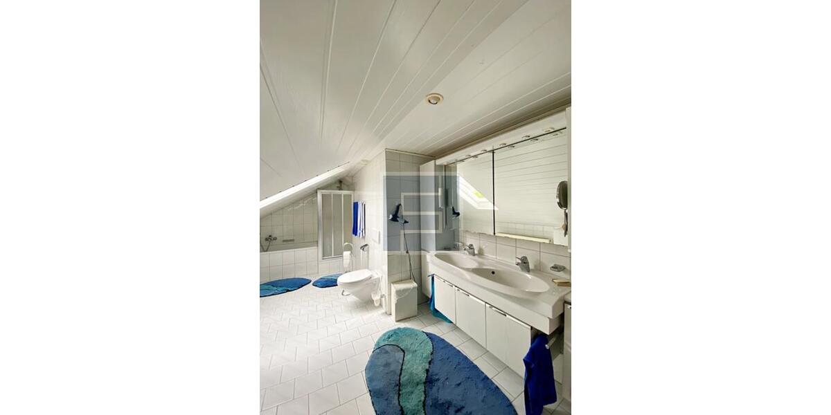 Maisonettenwohnung Siegen Dillnhütten - 7 Zimmer, 153 m&sup2;, 1.000&euro; | Angebot:26670500