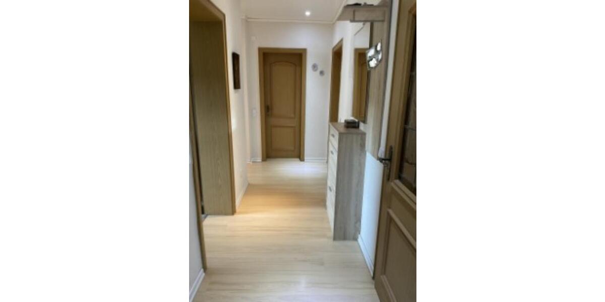 Einfamilienhaus Siegen Eiserfeld - 5 Zimmer, 124 m&sup2;, 240.000&euro; | Angebot:25640039